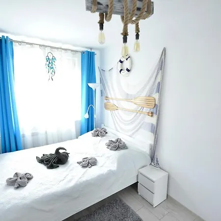 Apartament Bursztyn I Apartment