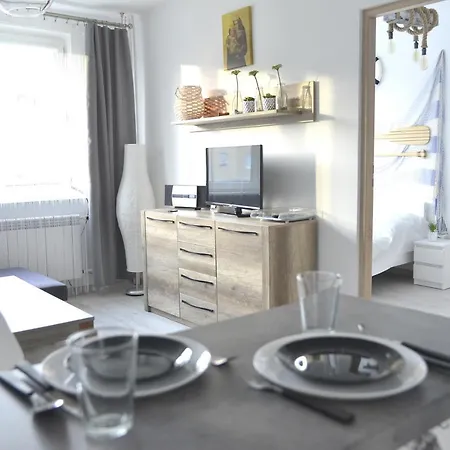 Apartment Apartament Bursztyn I